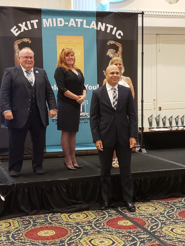 exitrightrealty's tweet photo. Mid-Atlantic Regional Awards 2018 #EXITRightRealty #ExitRealty #RealEstate https://t.co/UxfWjmG1u3