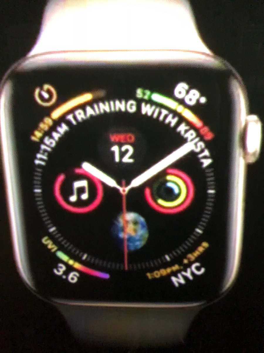Love love the UI of the new Apple Watch! Beauty matters #AppleEvent