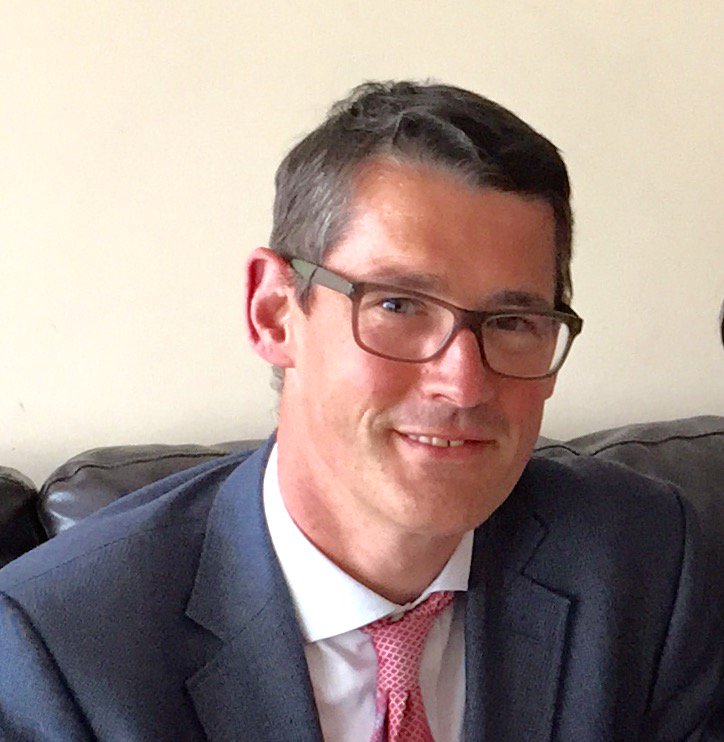 FSEM_IRL's tweet image. When do we need to consider surgical stabilisation in collision sport athletes? Hear from @SSSantry Mr Hannan Mullett @FSEM_IRL #FSEM2018  If you haven’t booked then now is your chance fsem2018.com