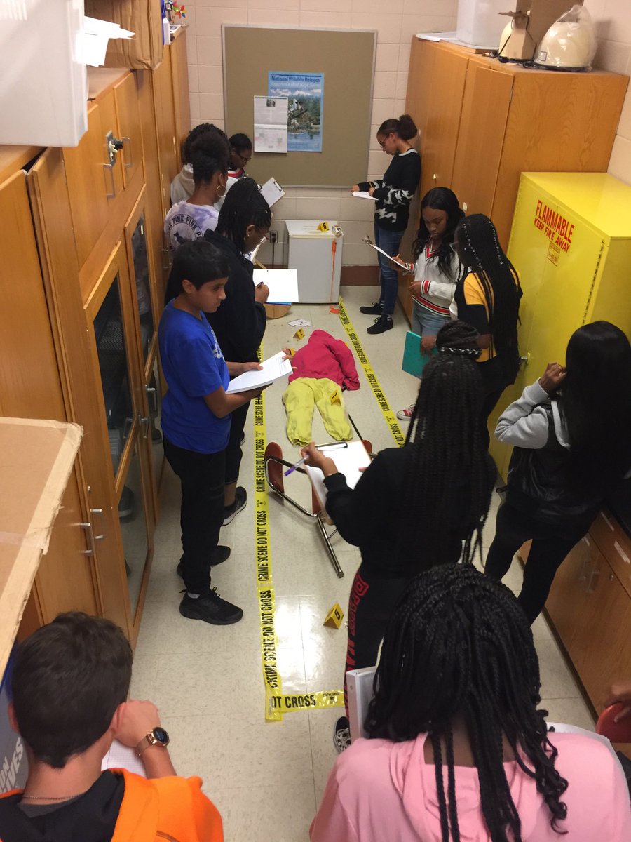 PLTW Biomed students begin their case of the mysterious death of Anna Garcia.
