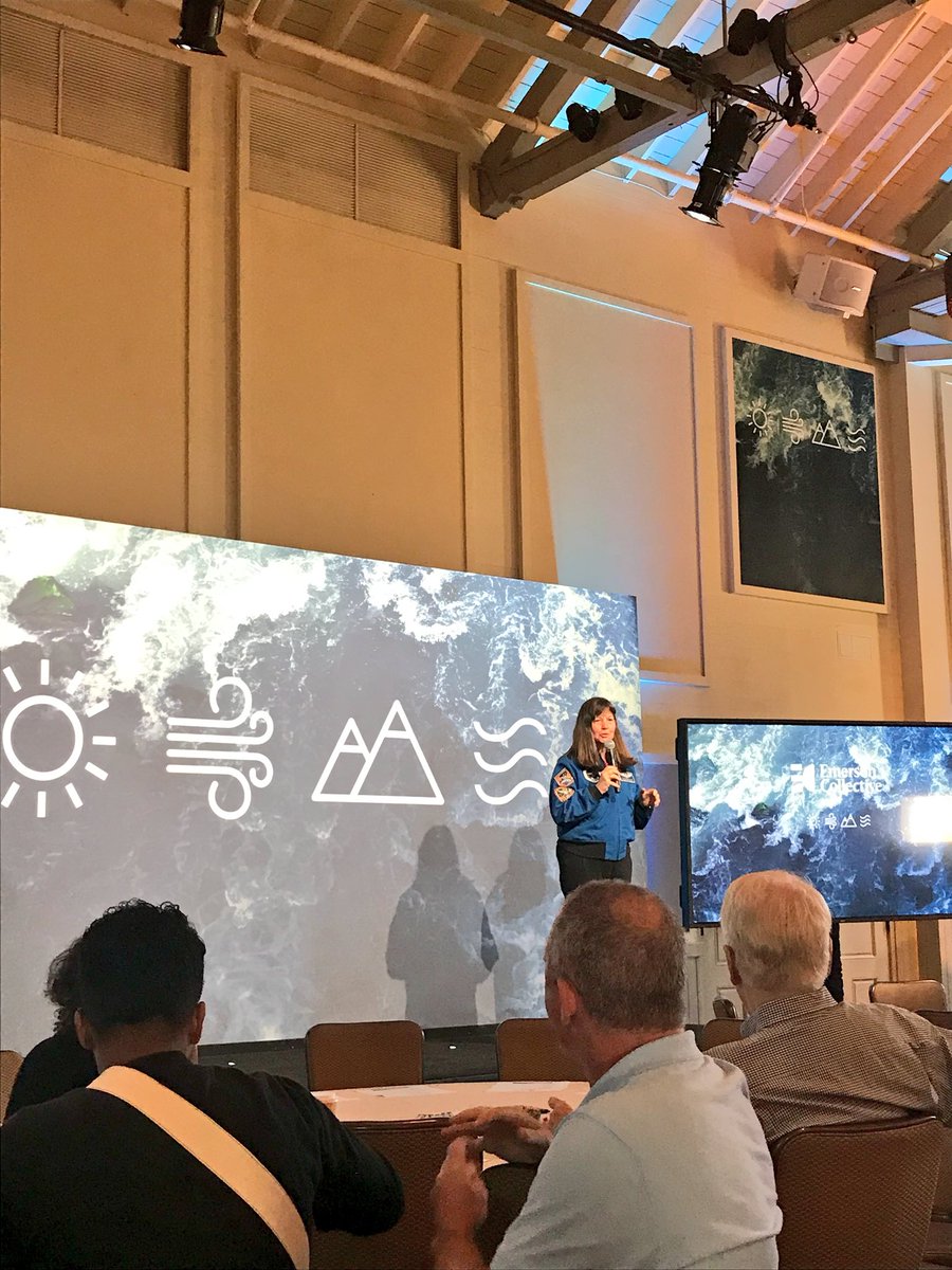 lisamsilvia's tweet photo. Kicking off #DoFest with @NASA astronaut @Astro_Cady, hearing her experience living in space🌙 https://t.co/4OBCFLHeNm