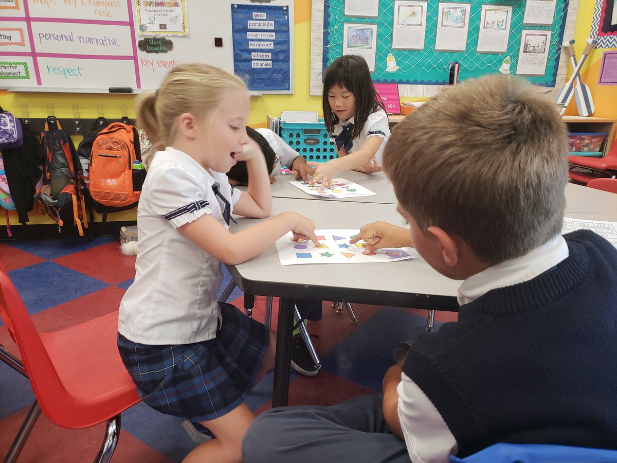 AMAElementary's tweet photo. #2ndgraders enjoy a game of #inspirationalmath finger twister. This math program helps students problem solve in fun ways and makes them feel successful in math no matter their skill level. @joboaler #mathematicalmindset #privateelementary https://t.co/IeSHaiD0ve
