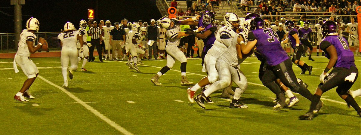 Pats_1990's tweet photo. Pics from @BuilderFootball vs Sterling 2018 the #JINXISON... #BuilderFootball #18uildergang #18uilders #gobuilders #BuilderFootballFan #Brickbybrick #BBN https://t.co/YkGgpVxxS4
