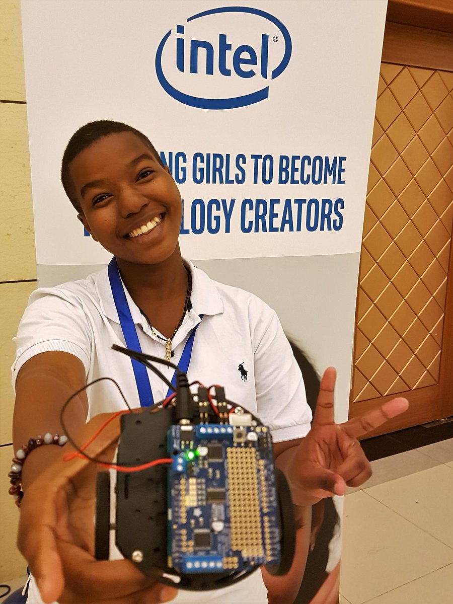 WeAreIntel's tweet photo. This week we celebrate the formation of the Intel Foundation in 1988 and the last 30 years of #givingback and social impact with the support of all our employees and partners. #WeAreIntel
https://t.co/QVGfXCwEoy https://t.co/MsVMe2l6Px