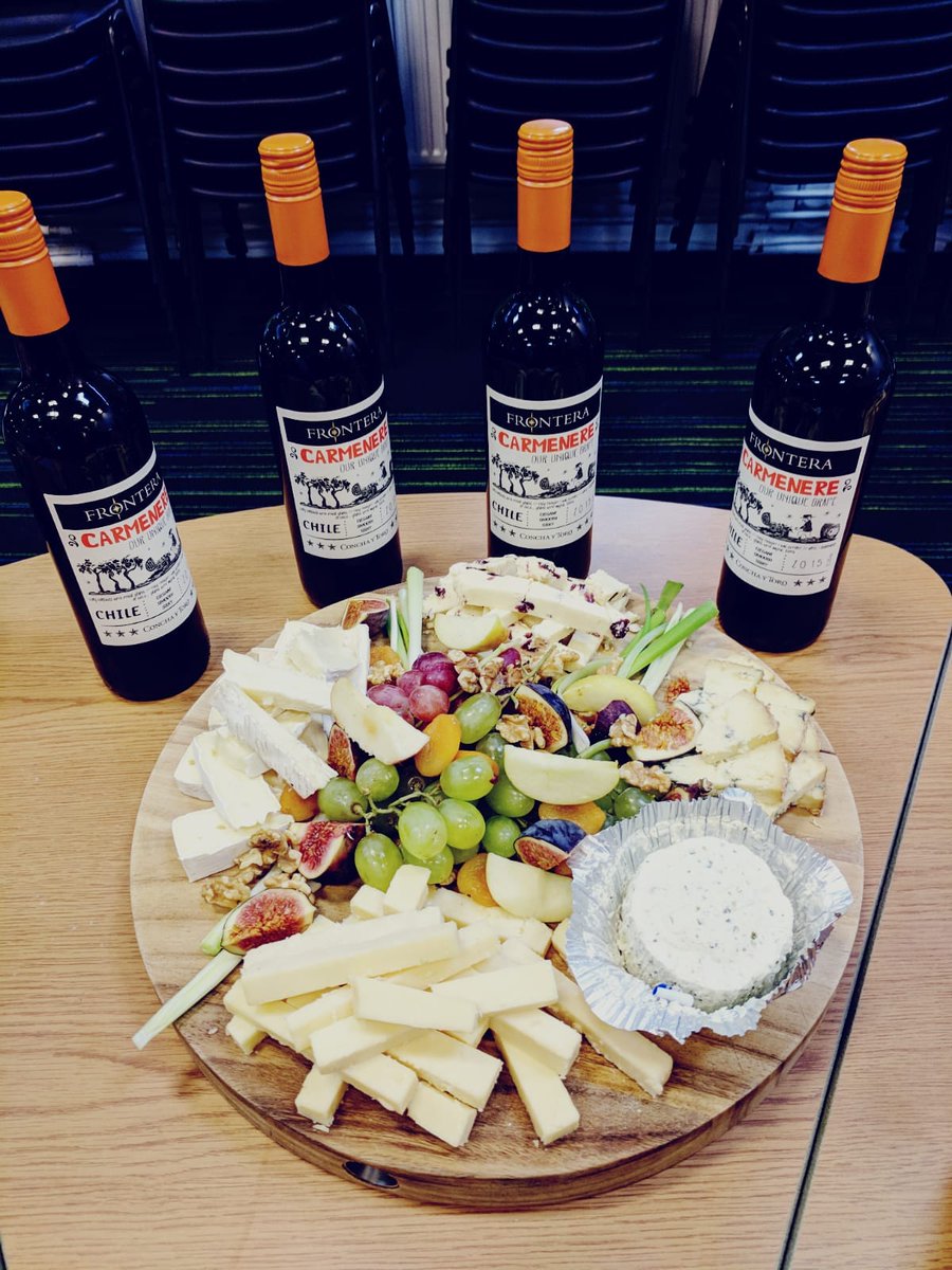 Our Year 8 RWS aspire academy band welcome year 7 parents to tonight's cheese and wine evening. A warm welcome to our new Ravens Wood families #psfa