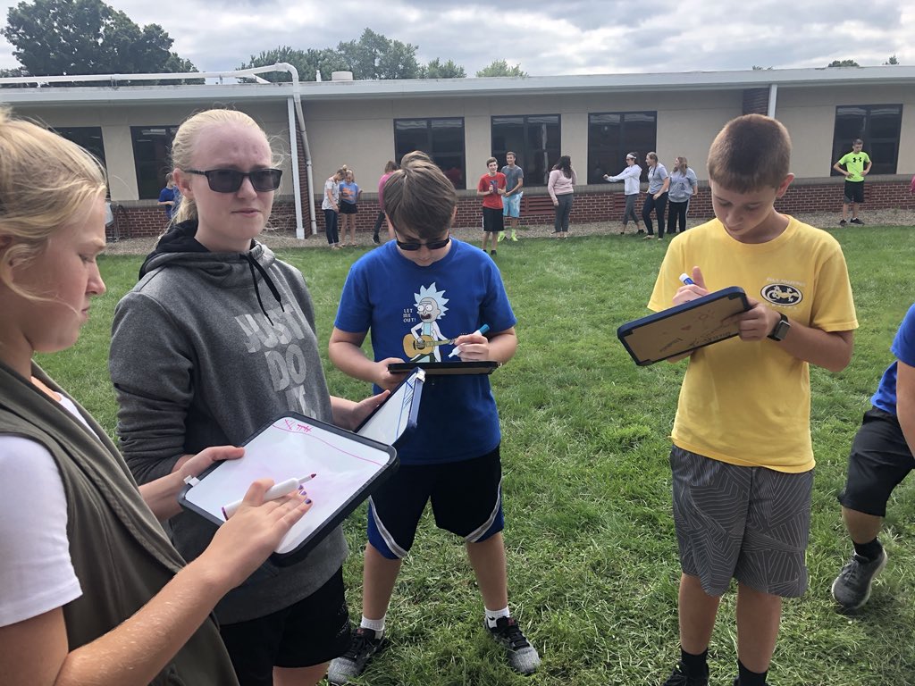 AshleaDunkerly's tweet photo. Sometimes you just need to get outside and enjoy the fresh air, so we took our review game to another level #Sunshine #Teamwork #Running #History8 #CardinalPride https://t.co/cX774kaviW