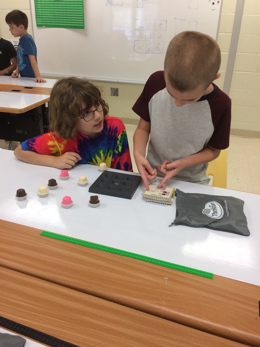 Rodgers_Edu's tweet image. A little afternoon chocolate fix @ThinkFun with my fourth grade friends from @abbottjodi3 class @sharkhappenings #asesbettertogether #sharkSTEAM