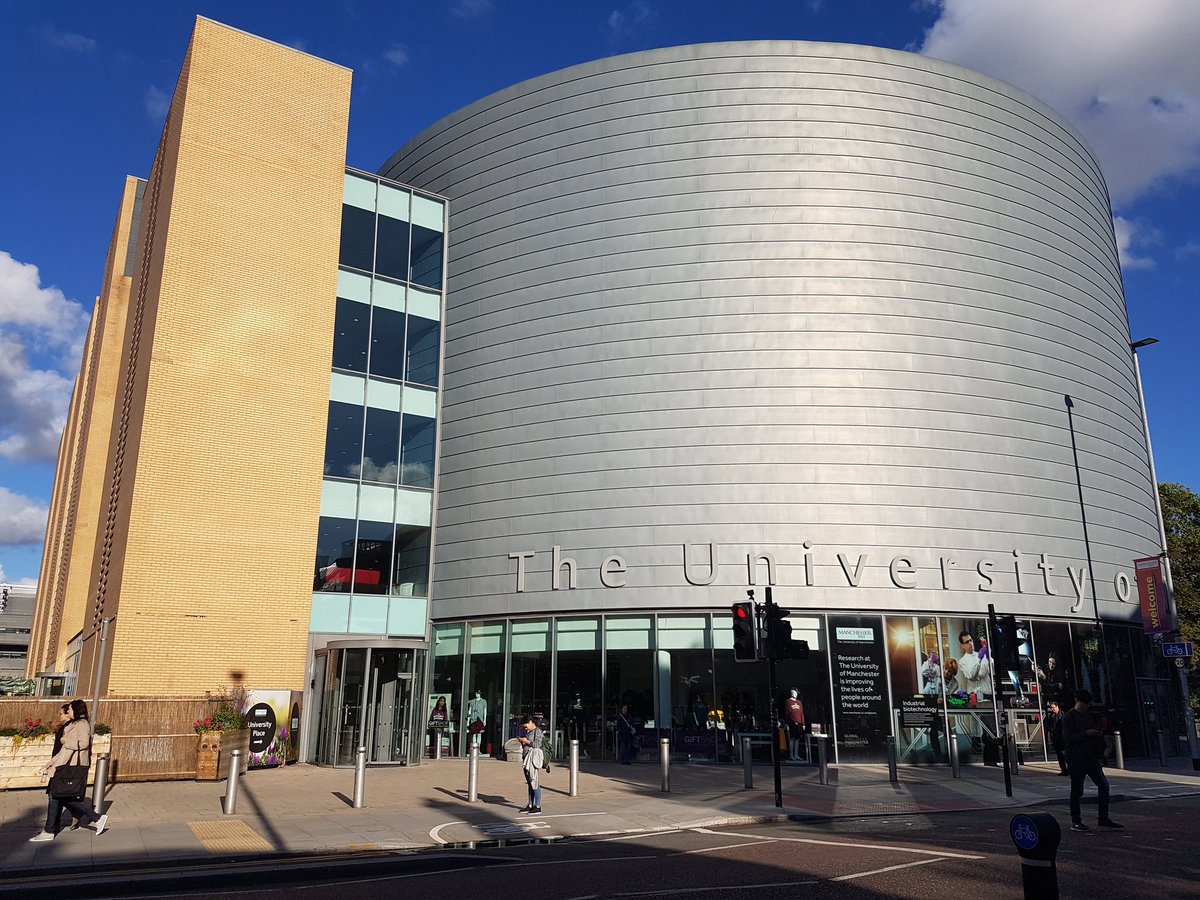 digitalsean's tweet image. It&apos;s been a second great day at #altc. Day of recognising and reflecting on, and discussingthe real day-to-day business of leaning tech. Off to diner now.