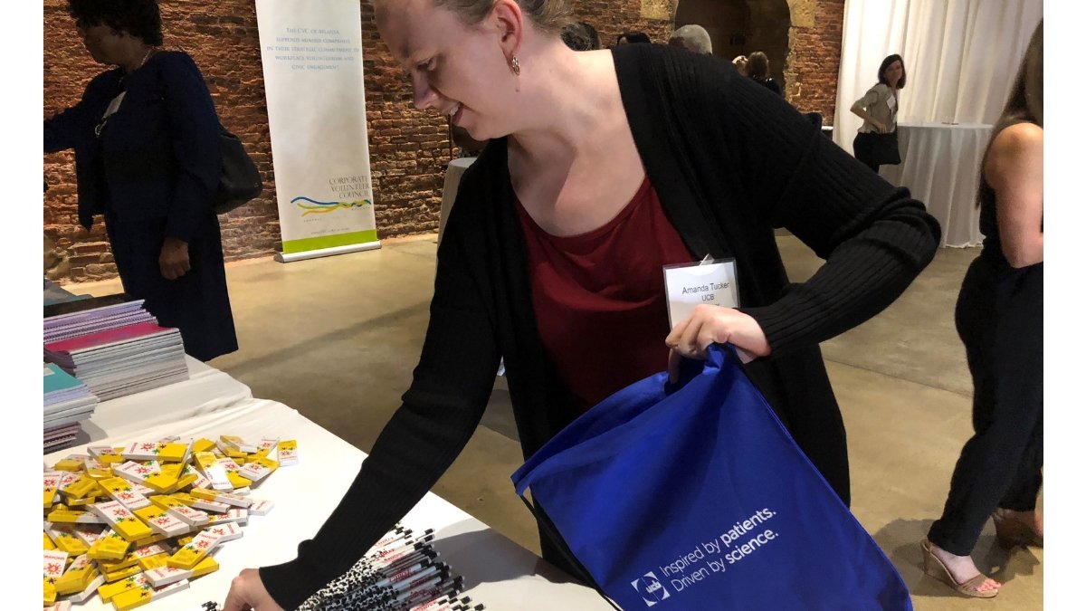 UCBUSA's tweet photo. We had a great time teaming up with @HandsOnAtlanta and other Atlanta-based organizations today @CVCofAtlanta. Together, we stuffed bags with school and reading supplies to be given to local students. #CVCImpactPurpose https://t.co/xWo3iYkcrA