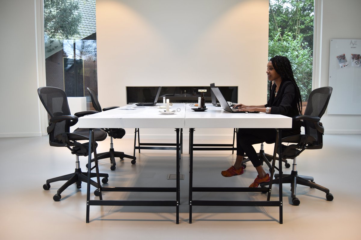 Back at work! Working on new Miss <a href="/miss_solarlight/">Miss Solar Light</a> lighting design collections.