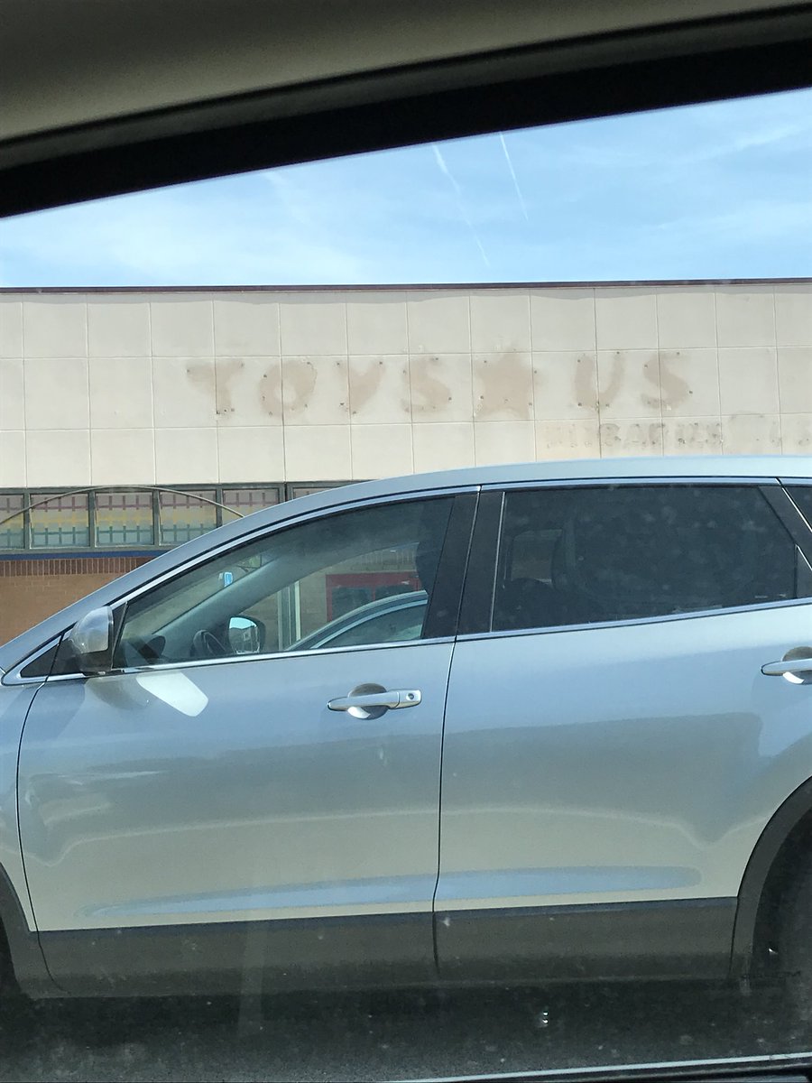 Bemidjipaleale's tweet image. RIP 💀 #TANSJS #sundayservices #TellEmSteveDave #lurkerWalt