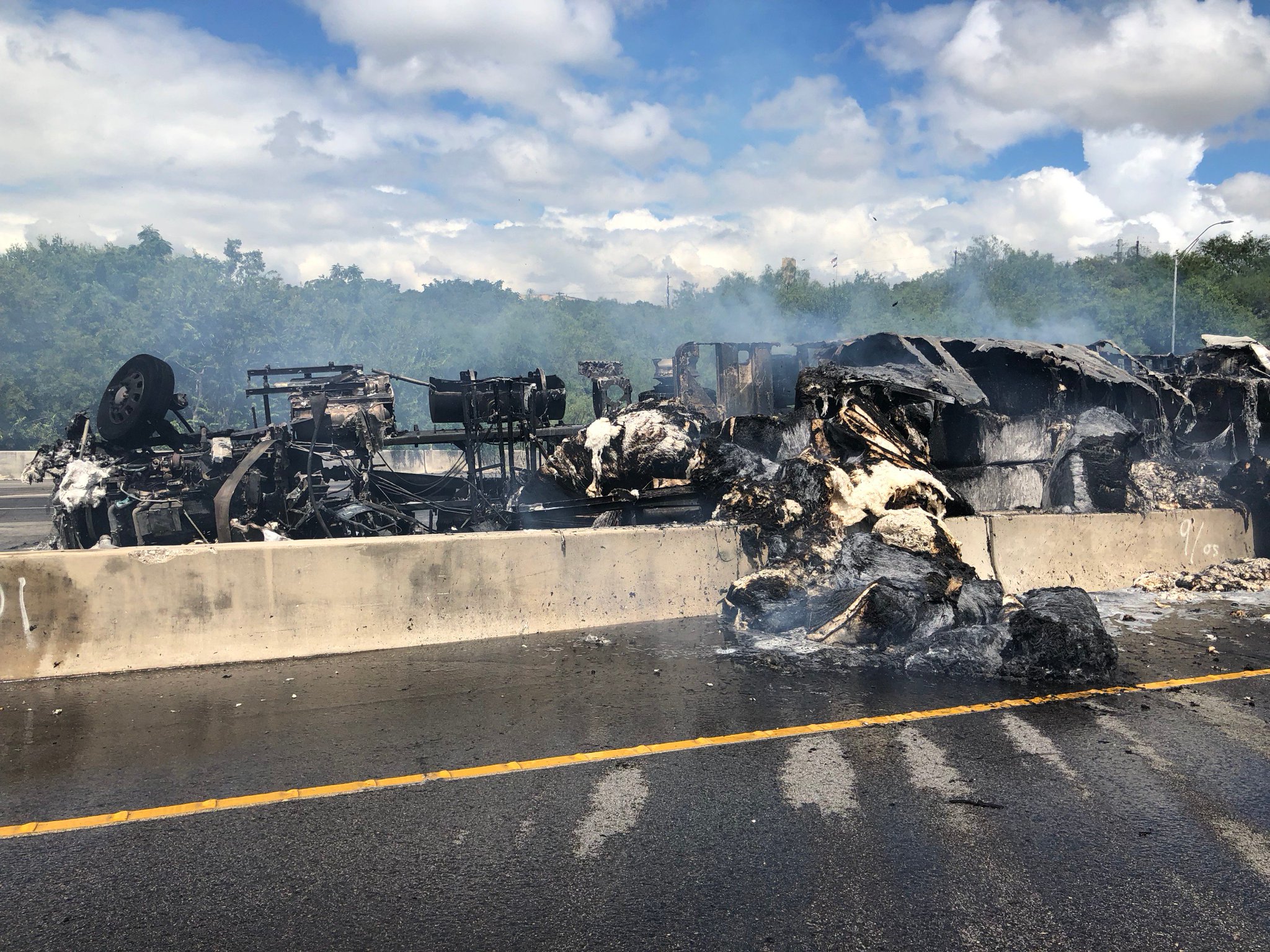 TxDOT San Antonio on Twitter "UPDATE SATXFire is still handling the