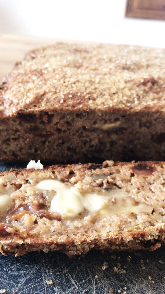 gazlar30's tweet photo. @SamphireSalsify Granny B’s 🍌🍞 is simply the best. 5 mashed 🍌, 3oz sugar, 4oz sultanas, 2oz chopped walnuts, all mixed tog. Add 2 🥚, mix them in. Sieve 8oz spelt or whole meal 💐 plus teaspoon baking powder into mixture, fold in. Pour into greased baking tin, bake on low shelf 150C, 55min. https://t.co/M6PIX6S7F2