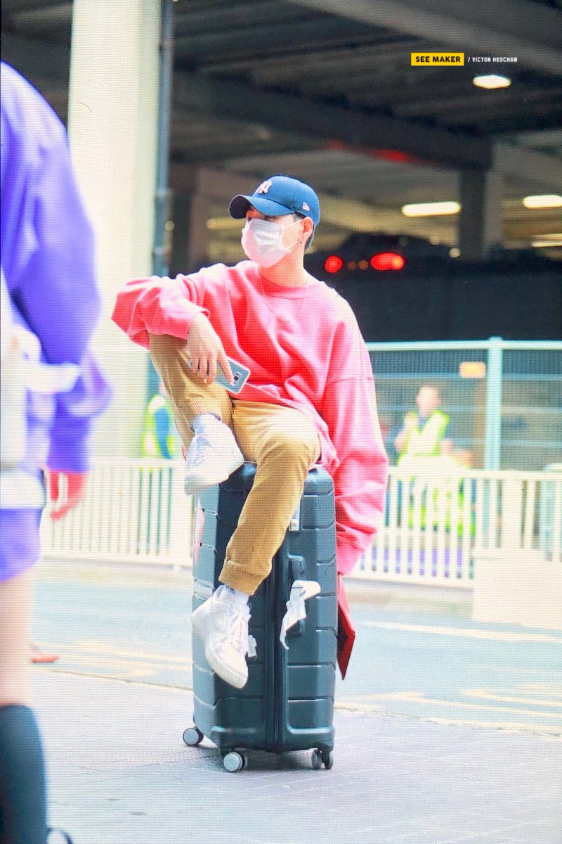 seemaker_chan's tweet photo. 180912 London✋🏻
패피한세는 뽀나쓰😎

#VICTON #HANSE #빅톤 #한세 
@NewWorld_VICTON https://t.co/cArBZJSmfq