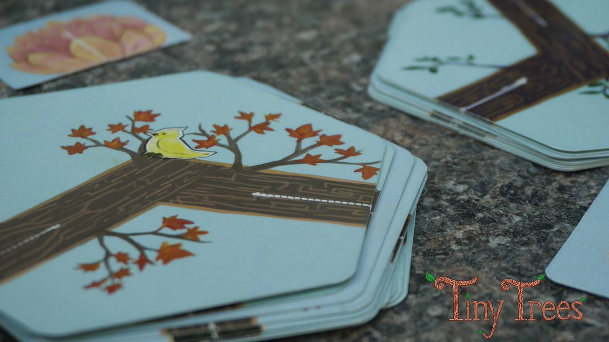 Players take turns selecting branchlet tiles to grow onto their trees! These tiles include three different tree types, and some even have little friends hidden on them! 

#indiedev #gamedev #boardgame