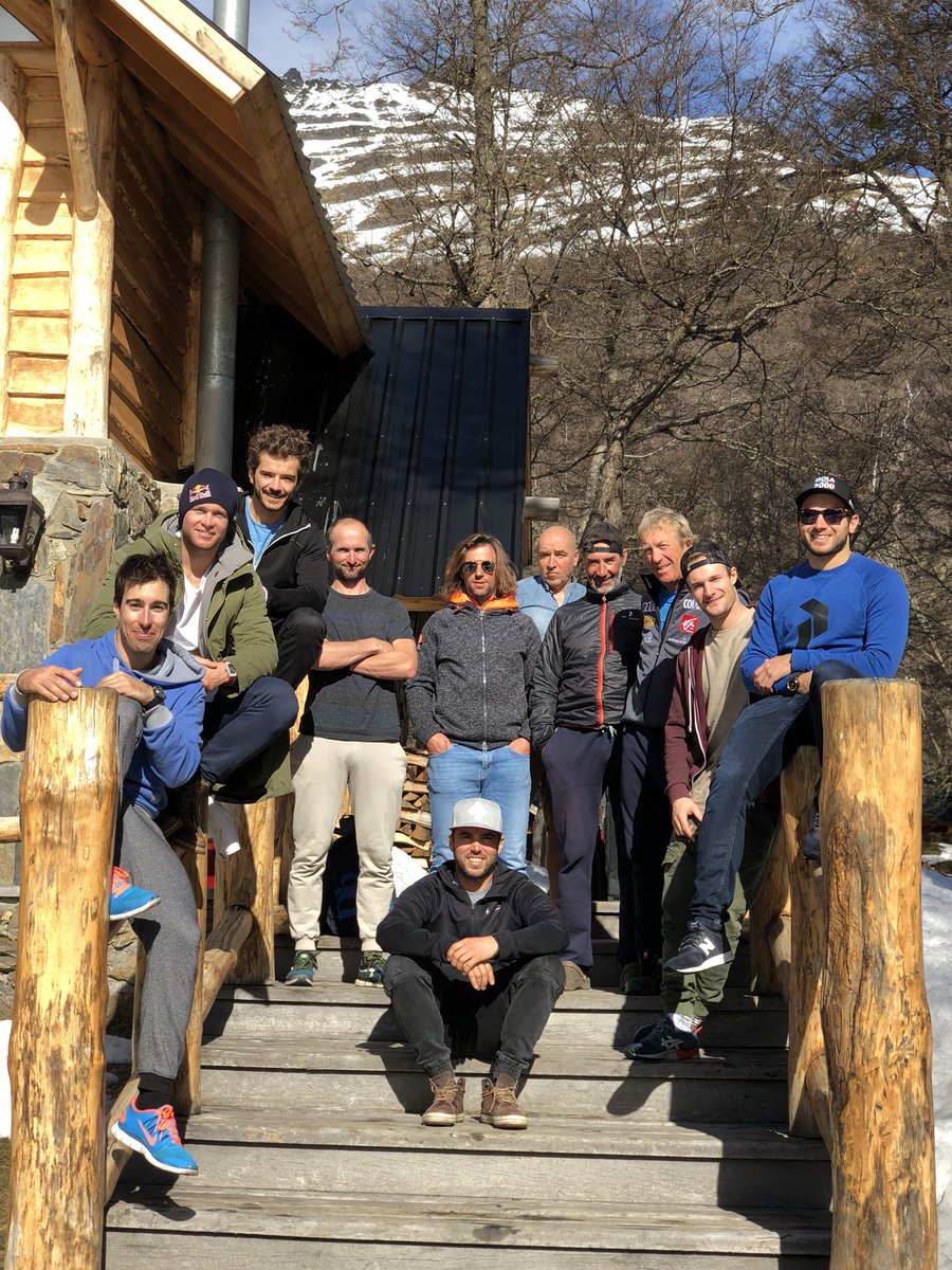 mathieufaivre's tweet photo. The last pictures from #Ushuaia must be really natural.. Huge thanks to the whole team for the really good job we’ve done here... And a special mention for the Service-men who are not in the pic.. 🙏🏻 #HeadWhatsYourLimit #FromTheCore #FinitoLeTheatre #BackHome 📸 @thibaut_favrot https://t.co/9U9mkQKItG