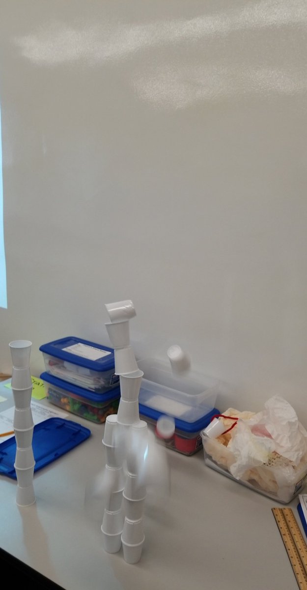 HaydenBowers17's tweet image. #unpluggedcoding with #makerboxes @MorrisEDventure #UMEdTech