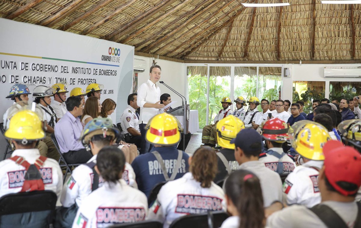 Manuel Velasco tweet media