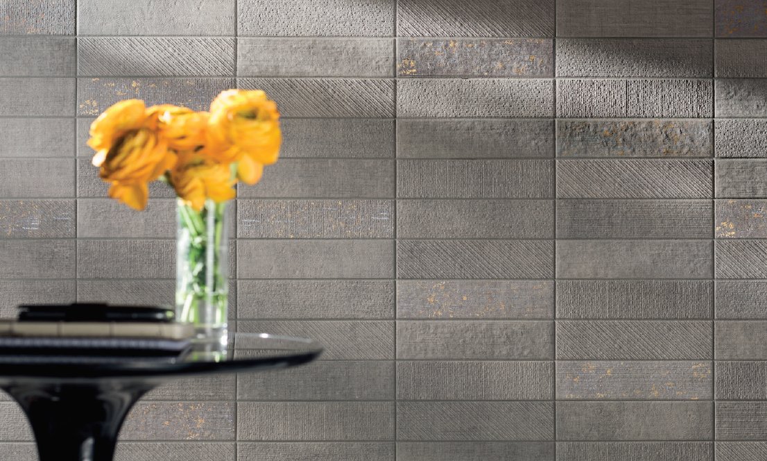 Our textured porcelain stoneware comes in brick or hexagonal formats for the perfect contemporary look. Visit pentagontiles.com/?utm_campaign=… for more information. 

#walltiles #InteriorDesign #housedesign