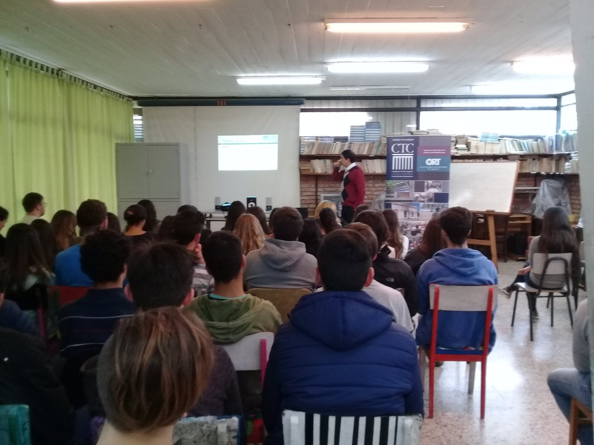 CTC_Rosario's tweet photo. En la tarde de hoy brindamos una charla informativa en el Liceo de Rosario.
Gracias por recibirnos! https://t.co/sv6qcjb3Vu