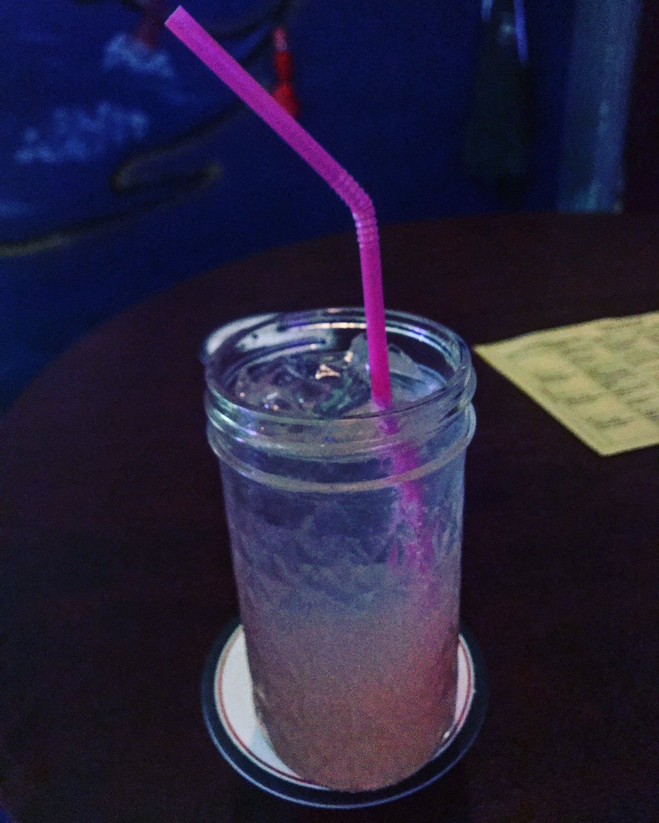 stl_live's tweet photo. Enjoying a stiff cocktail, with a fun straw at @theheavyanchor! https://t.co/gqCZ4EFtYQ
