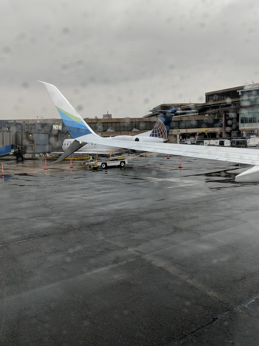 simon_zeltser's tweet image. Hello rainy Newark! It&apos;s cloudy here. On my way to meet #Stackdriver folks.
