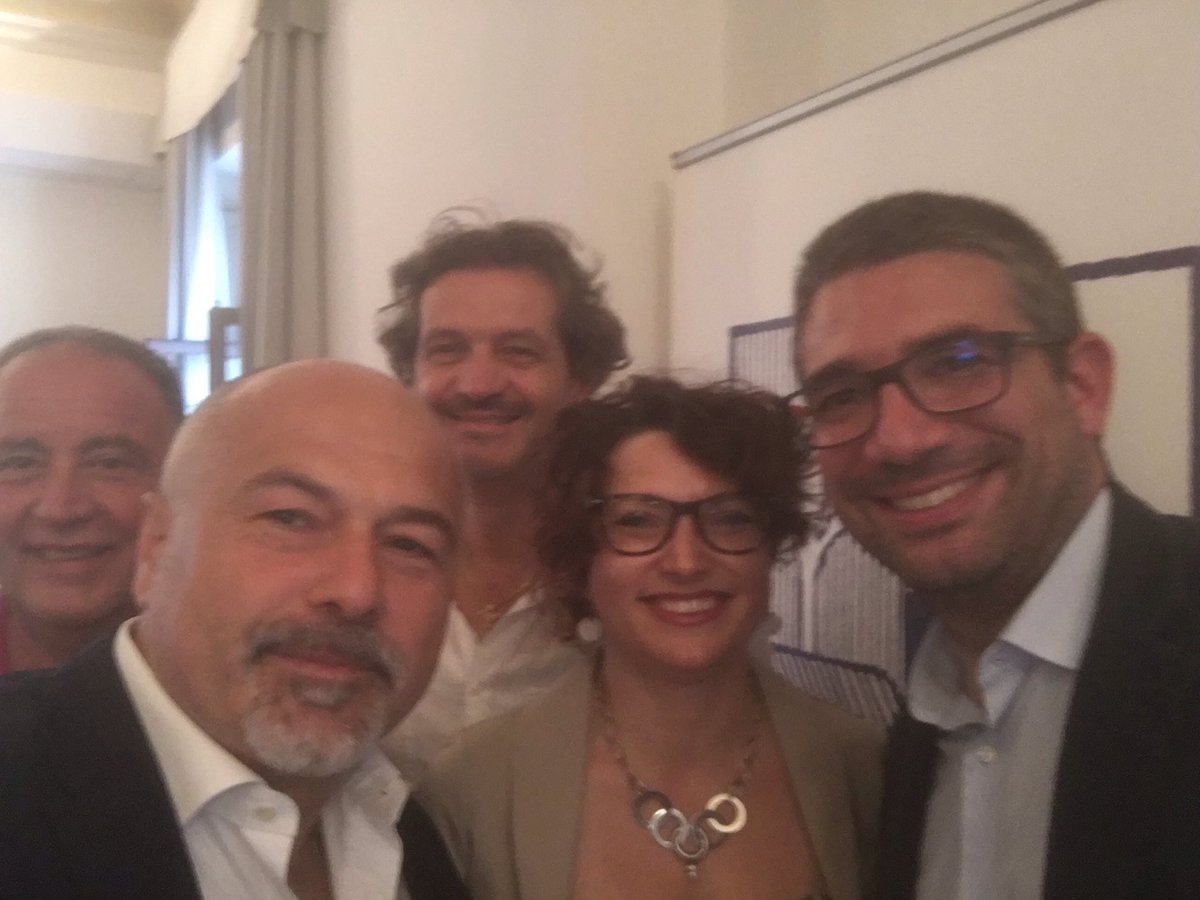 pluigimolinaro's tweet photo. #essercisempre ⁦⁦@comuni_anci⁩ #piccolicomuni #incontro #assessore ⁦@Pier_Roberti⁩ #fvg #riforma #Entilocali #identità #valorepaese #municipi #modellofvg #accantoallagente #amarelapropriaterra ⁦@ZaninMauro⁩ ⁦@MattiaPertoldi⁩  ripartire dalle comunità https://t.co/mOFuQeCALt