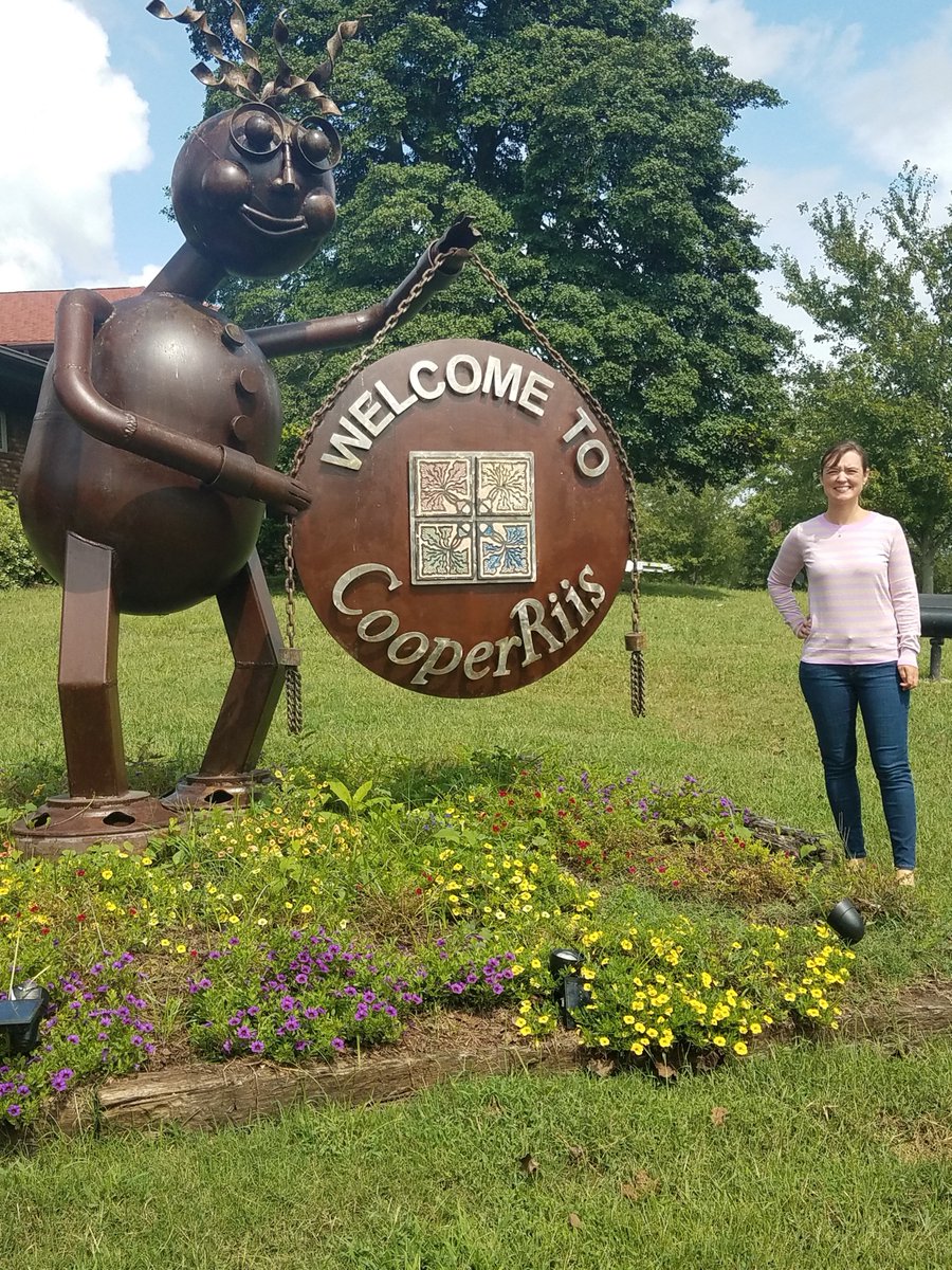 provisio_sfdo's tweet photo. Thank you @CooperRiis for your incredible hospitality and investment in @SalesforceOrg for continued innovation in healing! #connectednonprofit https://t.co/rUH6WPhSRO