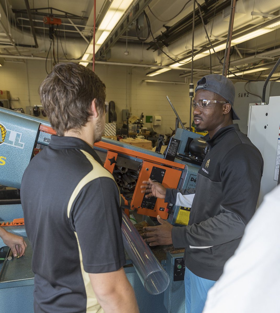 PurdueNorthwest's tweet photo. We are #PNWProud and hope you are too! PNW is recognized in U.S. News &amp; World Report Best College Rankings. https://t.co/jCdBczL7NZ https://t.co/pEzoElZXju