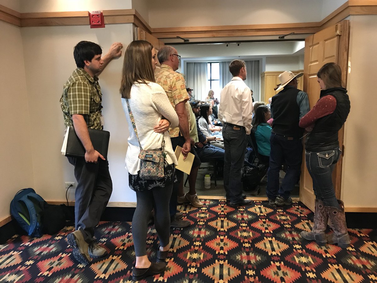 GYEConference's tweet photo. Standing-room-only crowd at the carnivore ecology sessions! #TrackingTheHumanFootprint https://t.co/RhVKY5mzOR