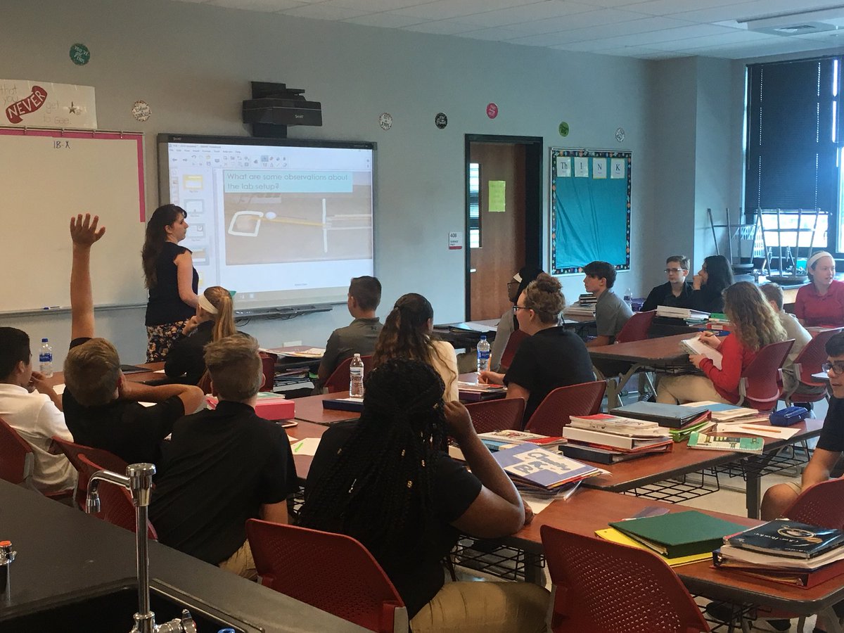 EdTrust's tweet photo. Today we took another #Back2Schook trip, this time visiting Laurel School District in #Delaware.
Being with students & educators is always #givinguslife & reminding us why #EquityMatters https://t.co/zC7ugPeXEl