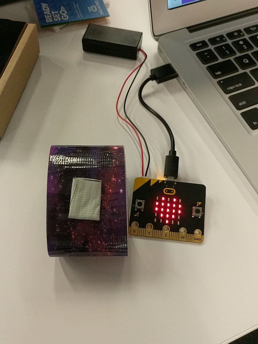 16laura16laura's tweet image. Oh that&apos;s so cool..says student coding her pedometer MicroBit.. #vsblearns #FCLedu #CanCodes #sap4good #LTSLivingSpace