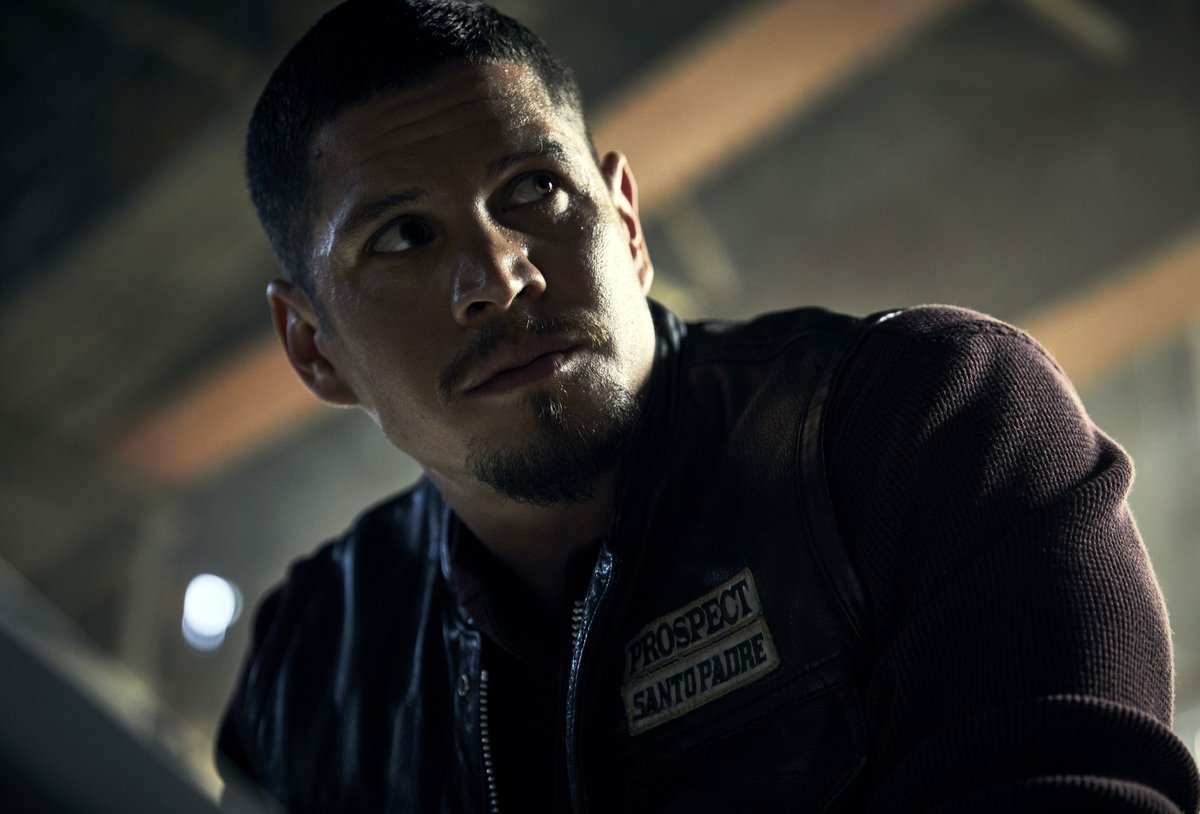 ChristinaRadish's tweet image. .@JDPardo on #MayansMC, the responsibility of leading a TV series, why #SonsOfAnarchy fans are important to him &amp;amp; more: tinyurl.com/y9zdfcqe @MayansFX @FXNetworks @SonsofAnarchy @sutterink