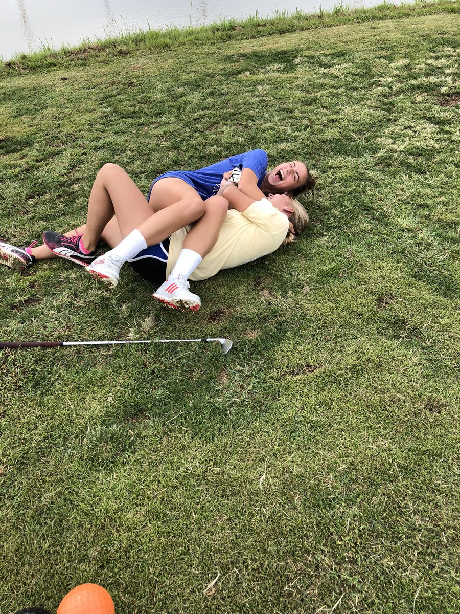 MemorialGGolf18's tweet photo. Senior @katebrackett1 just got her first hole in one out at tee time on hole no. 8. https://t.co/pD1HUcqXbH