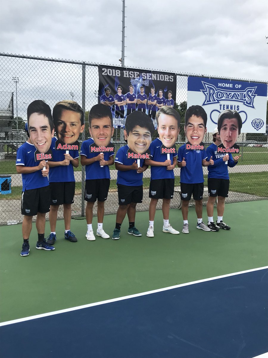 MFullhart's tweet image. Senior Night for @HSE_Tennis!  Thanks for 4 great years, Coach Webber and Coach Gernert! #ProudToBeARoyal