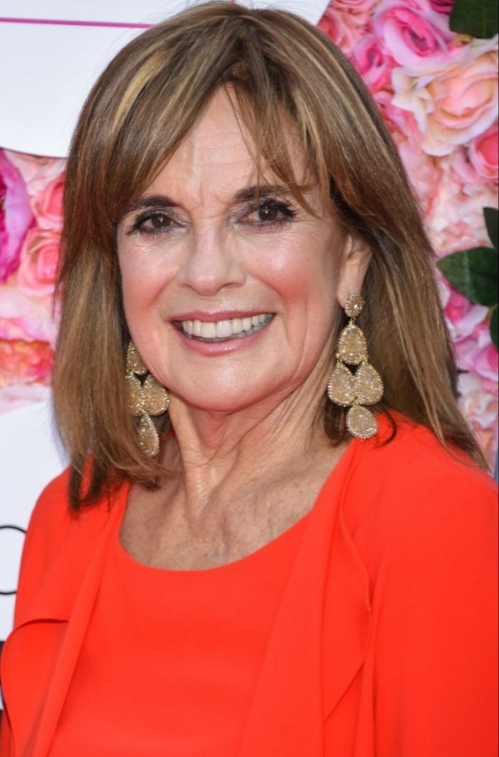 EMMYforLG's tweet photo. Happy Birthday to the amazing, one and only @Linda_Gray! ❤🎂💐 https://t.co/DZCqGkJzk4