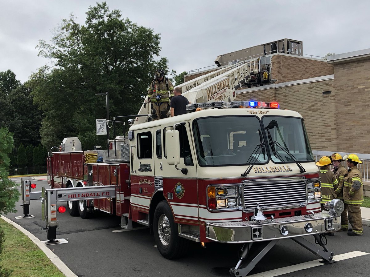 Hillsdale Volunteer Fire Dept On Twitter At Around 3 30 Pm The