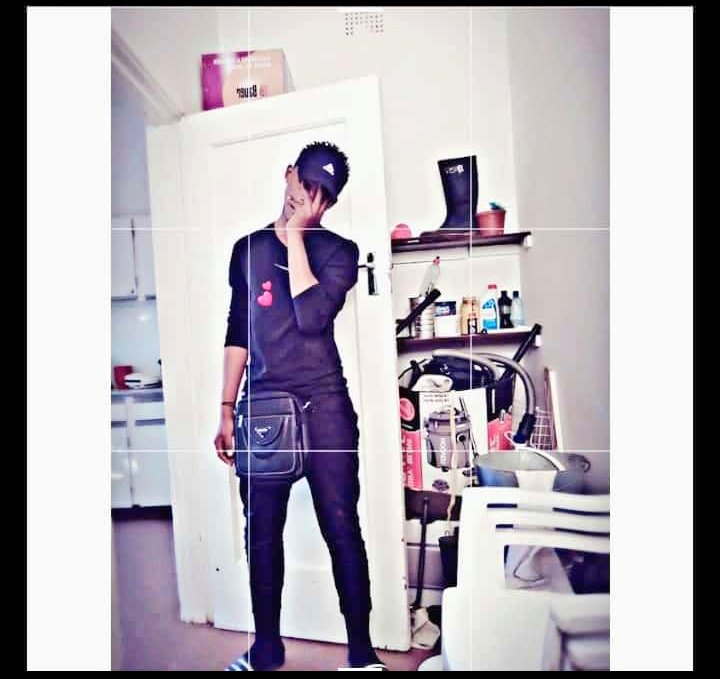 General32350462's tweet photo. I mean like blxck is my favorite coloured https://t.co/Z6CxNRWkEQ