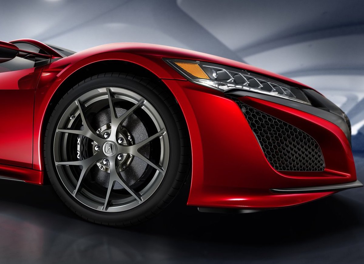 thomasacuraca's tweet photo. Up close and personal for #WheelWednesday! 🍒 https://t.co/FsPRXhJcSz