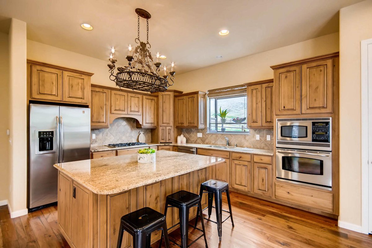 CorkenCo's tweet photo. Looking for the perfect family home in Lone Tree? We've got it! This beautiful home offers beautiful views, an open floor plan &amp; flex space to meet your needs. Schedule your #showing today!

https://t.co/n41TMOHGsf

#loricorken #corkenco #lonetreerealestate #realtor https://t.co/9FALsqct5f