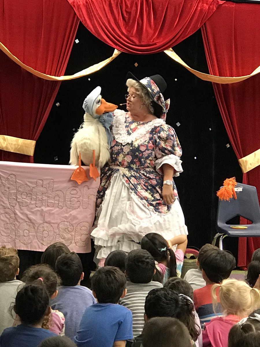 Casey_Library's tweet photo. PreK3 - 2nd grade Casey Crocodiles LOVED our Mother Goose (Margaret Clauder) visit today! @CaseyCrocs #AISDproud @AustinISDLibs #OnceUponATime https://t.co/sKjdUFd8bg