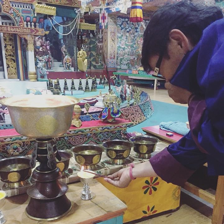 aumneten's tweet photo. I would like to offer my prayers for the happiness and wellbeing of all sentient beings. 🌸🌸🙏🙏 https://t.co/BagwR478XO
