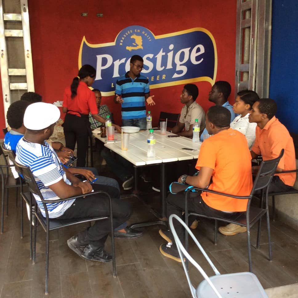 dashaiti's tweet photo. Nap kontinye fe pakou nou , pou nou rasanble tout konpatriyot krito mone yo , et pou tout moun ki poko konn sak Dash la, se te dimanche 9 nan kokoye restoran , pou nou te pale ak moun yo de sa ki rele Dash , @DashForceNews  @carlomile2  @Lygens1 @tjosias69 @michelson099 @Eustache https://t.co/e89ed1LZEq