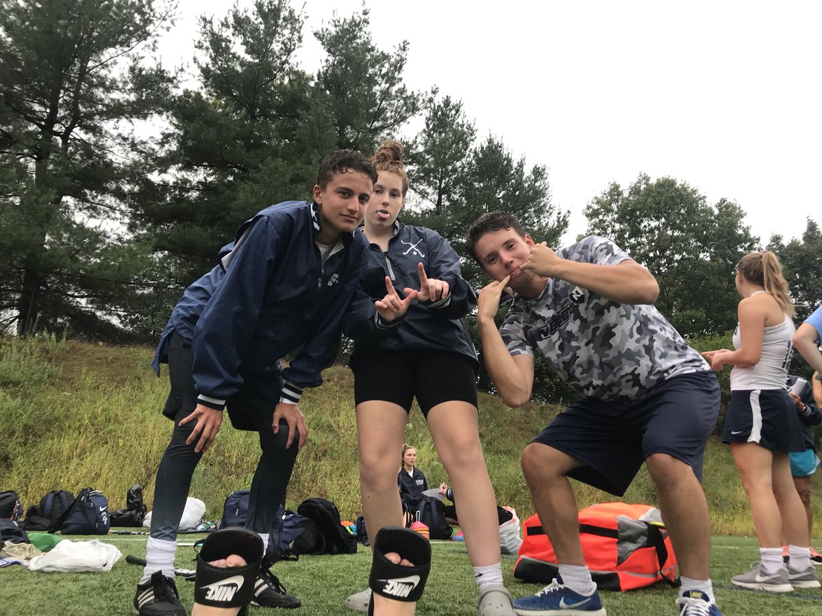 FHSFHOCK's tweet photo. and that right there is another dub #3-0 https://t.co/ZhDIQoHEdc