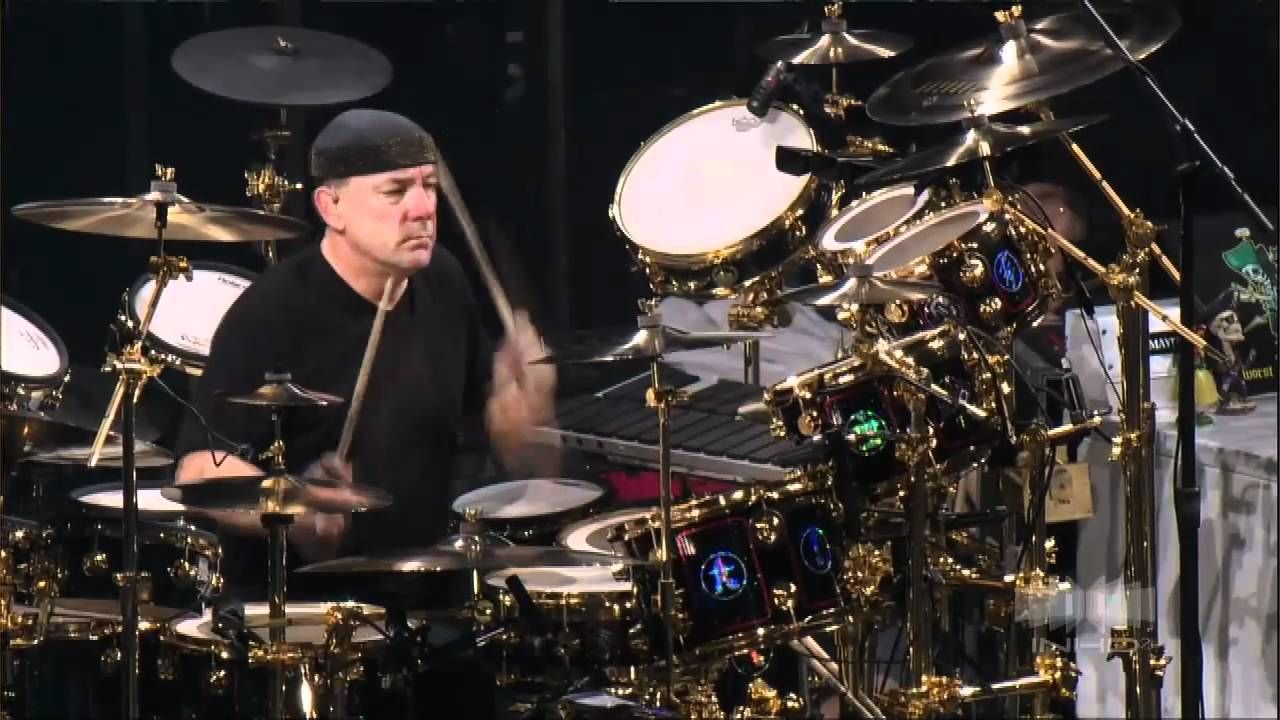 Happy birthday!!!  Neil Peart (September 12, 1952) - Der Trommler . . . 