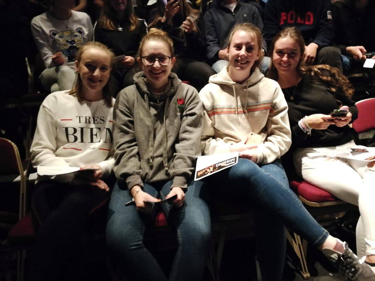 Great trip tonight to <a href="/battersea_arts/">BatterseaArtsCentre</a> with @felstedschool performing arts students to see #missing