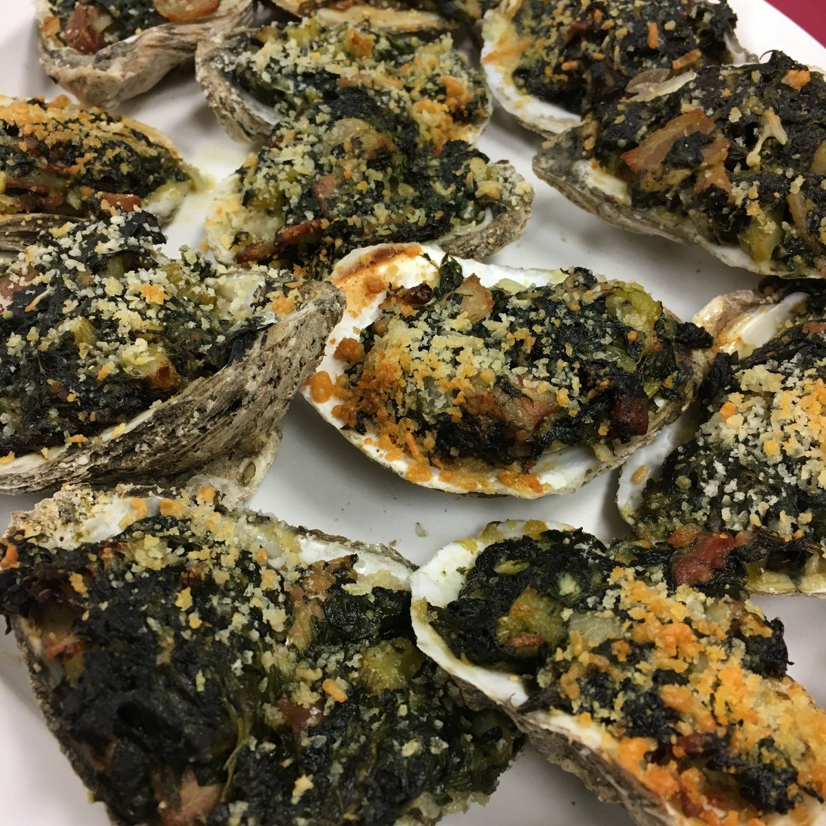 Sun_Singer's tweet photo. Oyster Week! Oyster Lovers delight....3rd week each month
https://t.co/OZ15SL5LVV https://t.co/Xho49TOp7V
#cu4lunch #cu4brunch #cu4dinner #eatdrinksunsinger #eatsunsinger #drinksunsinger #eatlocal #freshfish #oysterweek #oysters https://t.co/hf2jN1nTIA