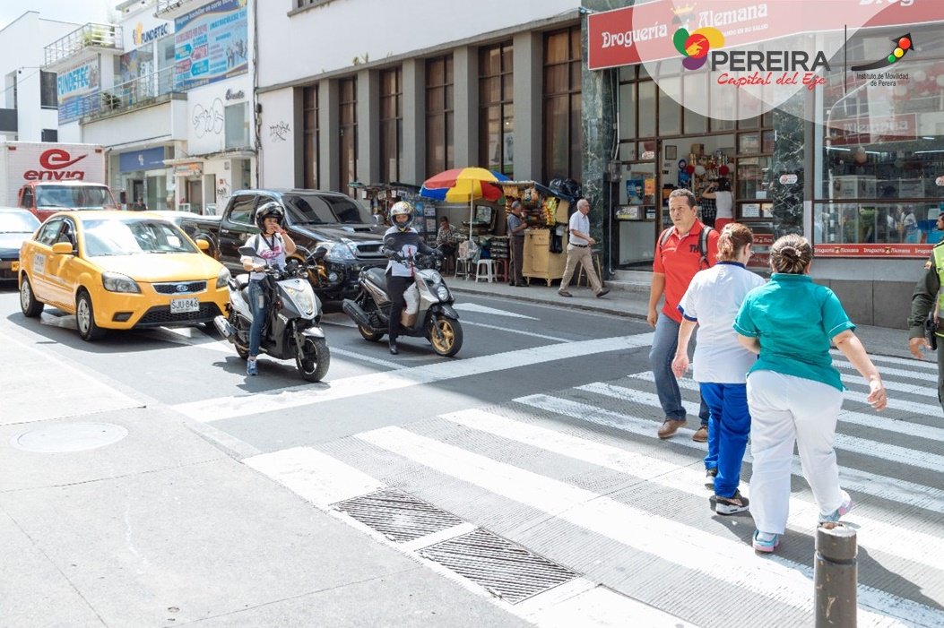 El 25 de septiembre los ciudadanos deberán utilizar medios alternativos como el transporte público y la bicicleta, además podrán disfrutar de la ciudad caminando para aportar a la conservación de nuestro entorno. #MovilidadPereira ow.ly/ghdq30lNzLv