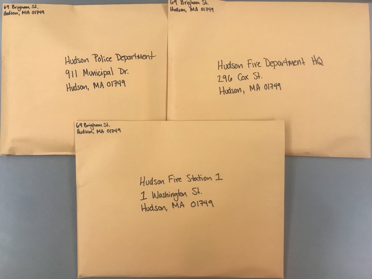 MrReinhardtHHS's tweet photo. On September 11th @Hudson_Public High School honored the actions of first responders on 9/11/01 by drafting letters of thanks to firefighters &amp; police in Hudson, Boston, &amp; NYC. Letters are ready to send! 

#NeverForget

@HudsonMaPD @bostonpolice @BostonFire @NYPDnews @FDNY https://t.co/iqLcsiZVb3