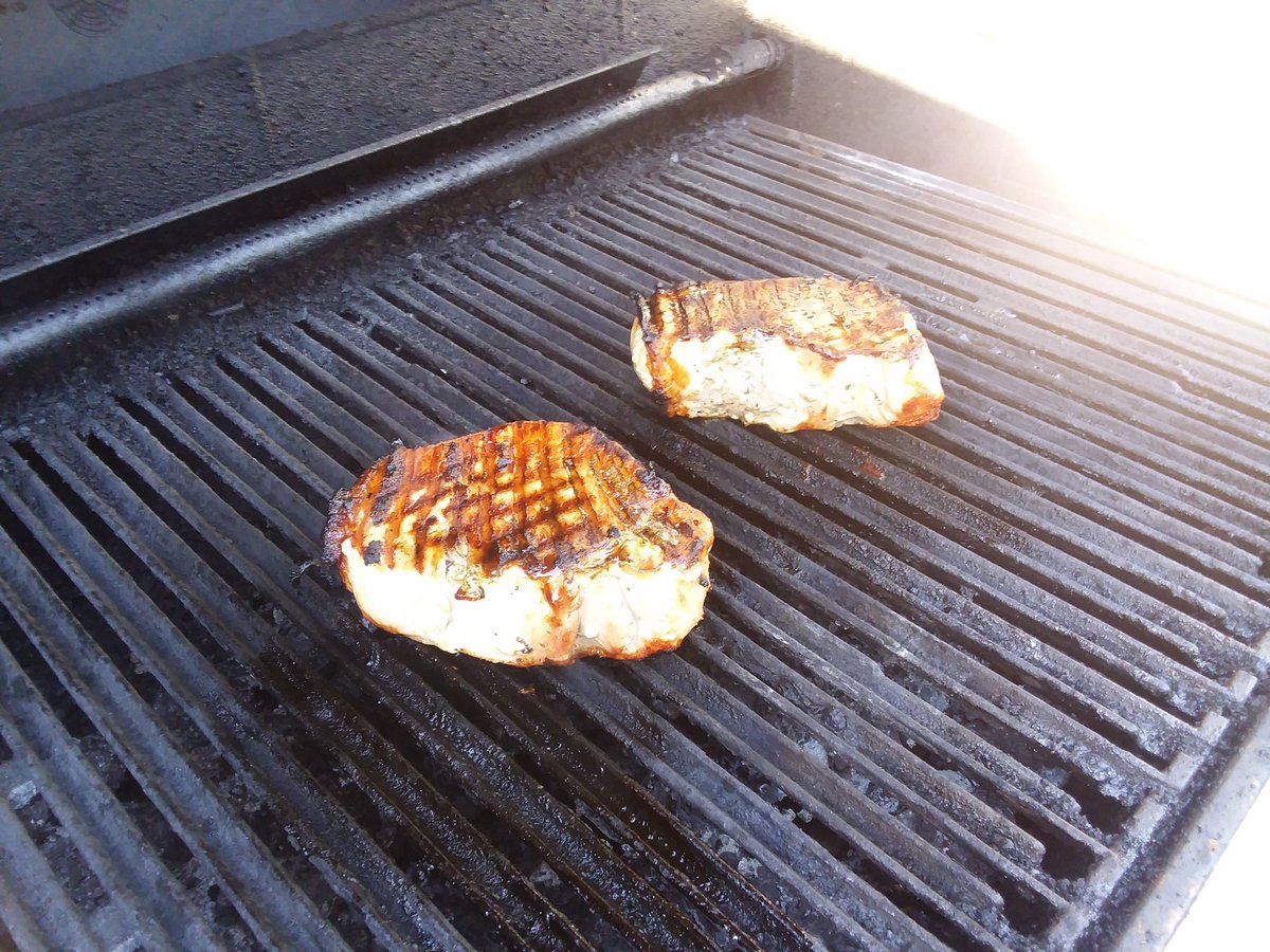 offmygrill's tweet image. Pork chops when perfect are...well...perfect.